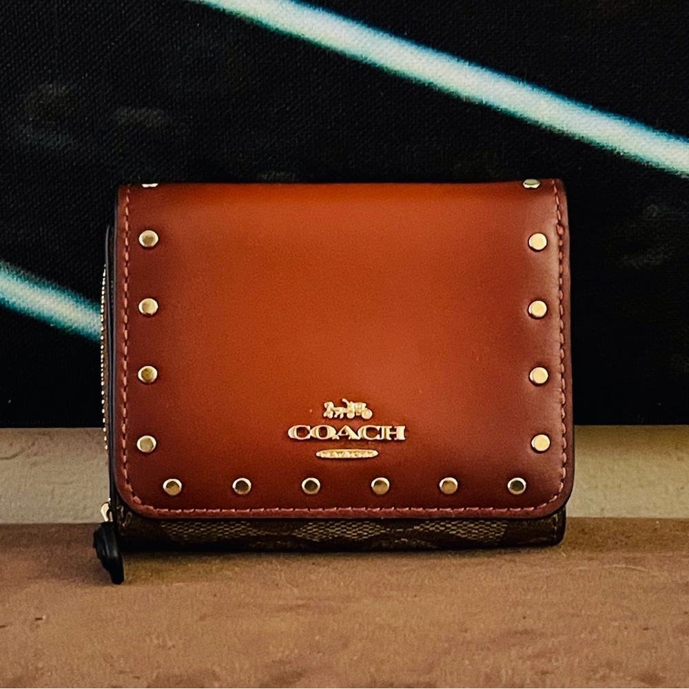 Coach mini wallet
